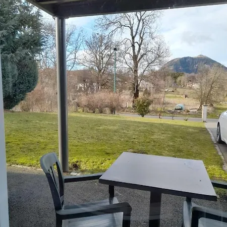 公寓 A 5 Mns Du Puy De Dome Avec Vue Imprenable Rez De Jardin 24m2 Neuf A Laschamps